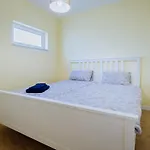 Renoviertes Reihenhaus Mit Pool Und Meerzugang Σπίτι διακοπών *