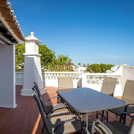 Renoviertes Reihenhaus Mit Pool Und Meerzugang Prázdninový dům Porches (Algarve)