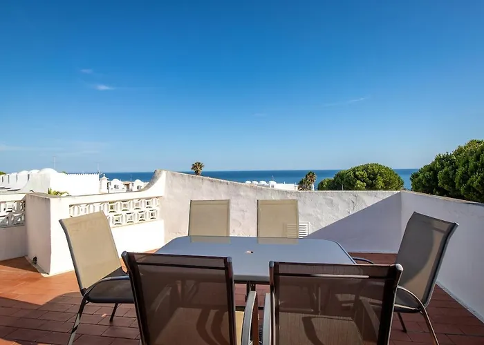 Renoviertes Reihenhaus Mit Pool Und Meerzugang 포르체스