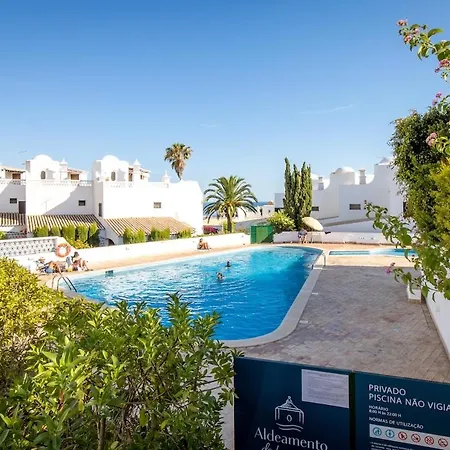 Σπίτι διακοπών Renoviertes Reihenhaus Mit Pool Und Meerzugang Porches (Algarve)